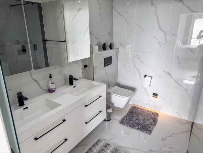 To Let 2 Bedroom Property for Rent in Dolphin Beach Western Cape